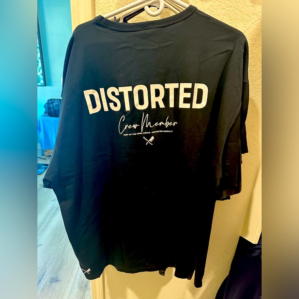 Distorted People NWT